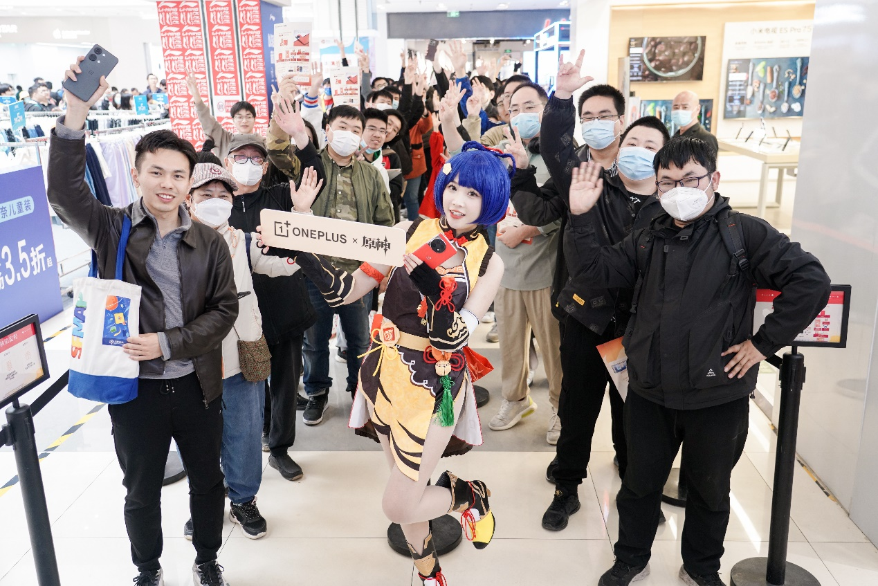 最宠粉的手机品牌？一加Ace2原神定制礼盒Pop-up快闪活动八城同庆(图4)