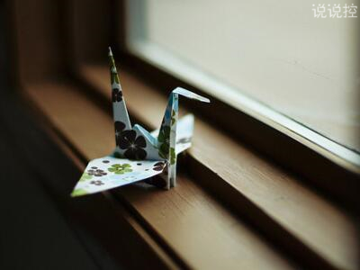 最伤感的说说 最伤感的说说:以前在感情中一向很酷,后来学(图1)