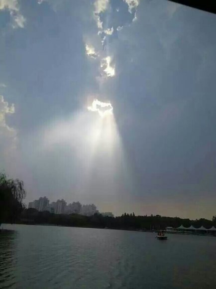 浮云