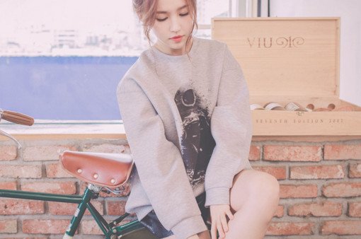 QQ伤感的说说心情短语 (图1)