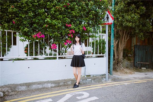 心情不好委屈的说说短语 到了最后，我没有把你(图1)
