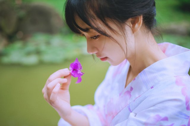 qq空间简短的说说心情短语 