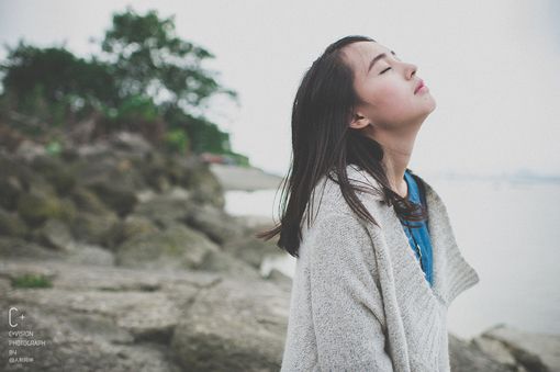 qq说说心情短语带图片 (图1)
