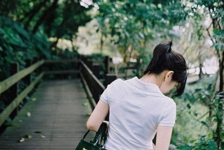 恋爱伤感说说 恋爱说说伤感短语 