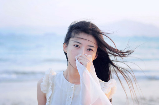 委屈的个性签名 爱人是很卑微,很卑微的,如果(图1) 委屈的个性签名 爱人是很卑微,很卑微的,如果(图1)