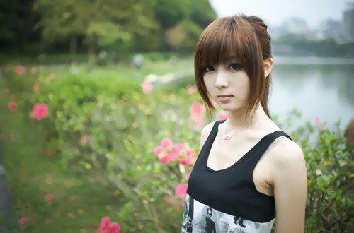 关心女朋友的说说 感动女孩子的说说心情短语(图1)