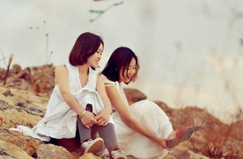 期待幸福的说说大全 幸福是生生不息却难以触及(图1) 期待幸福的说说大全 幸福是生生不息却难以触及(图1)
