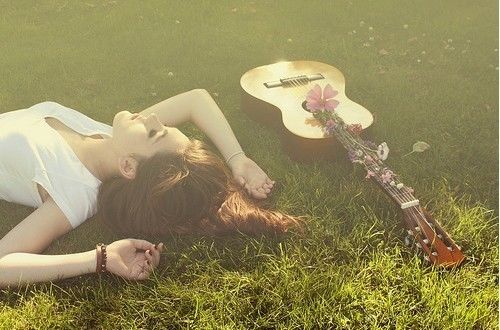 人并不是美丽才可爱，而是因为可爱才美丽 (图1)
