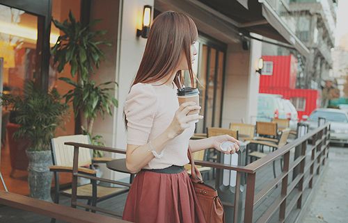 qq说说伤感孤单的句子 (图1) qq说说伤感孤单的句子 (图1)