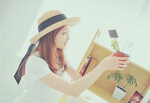 女生伤感说说假装坚强 