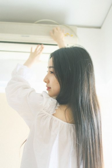 伤感爱情说说心情短语 想你的时候有些幸福