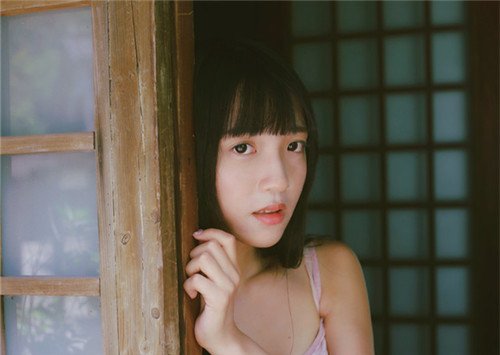 2018伤感语录说说 (图1)