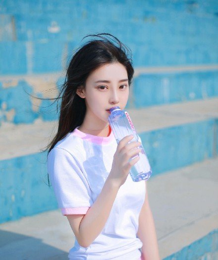 放不下一个人的说说 (图1)