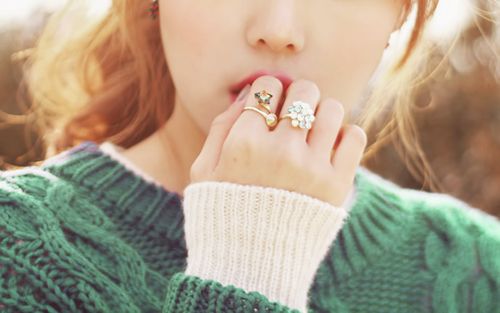 qq空间伤感女生说说 