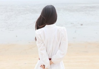 qq说说伤感心情短语:时刻在变,人也在变 (图1) qq说说伤感心情短语:时刻在变,人也在变 (图1)