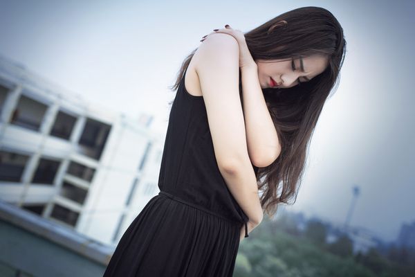 受伤过后说的伤感短语，很有感触 
