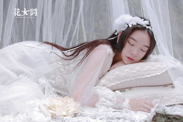 2018QQ空间伤感孤单的说说 (图2) 2018QQ空间伤感孤单的说说 (图2)