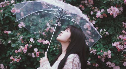 最让人心痛的句子 回忆中,总有些瞬间,能温暖(图1) 最让人心痛的句子 回忆中,总有些瞬间,能温暖(图1)