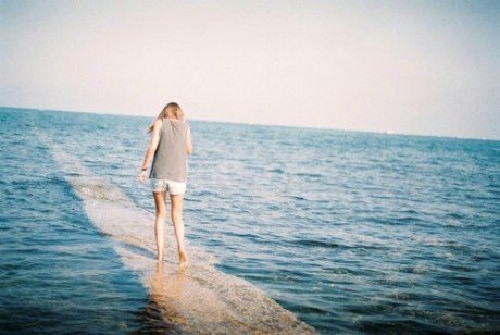 给女朋友的说说 把你的难过全部给我 我要你快乐(图1) 给女朋友的说说 把你的难过全部给我 我要你快乐(图1)