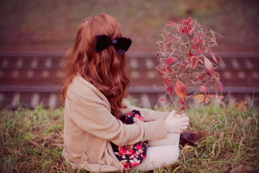 QQ空间最新伤感说说短语 一个人孤军奋战