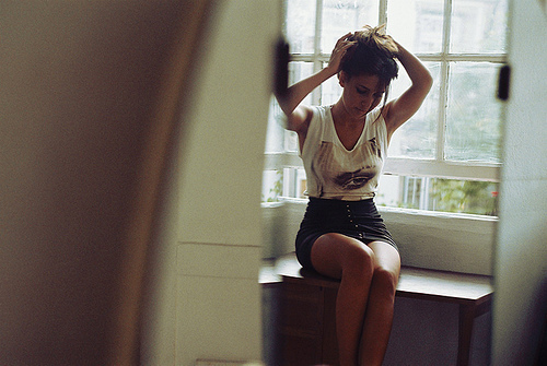 女生心情说说：我不温柔，不气质，不美丽，