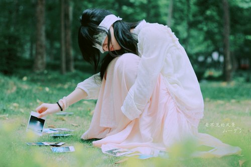 心情说说感悟爱情 我是幸福的，因为我爱，因为(图1)