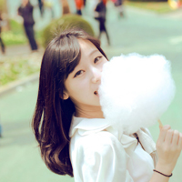 其实好多事我很介意只是喜欢笑着说没关系 