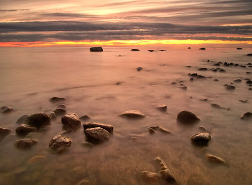 爱情里流过的眼泪，从刻骨变得无所谓 