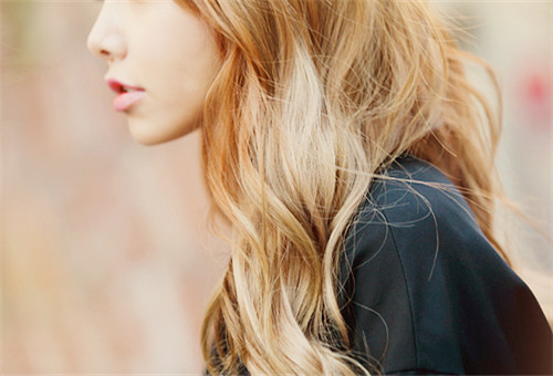 天气冷了关心的说说 (图1)