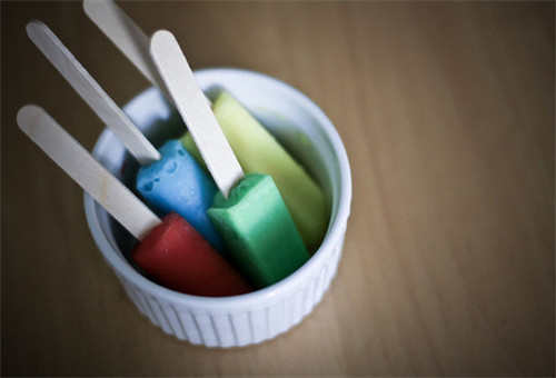 一个人孤独的QQ说说 其实从未迷路，只是有人孤(图1)