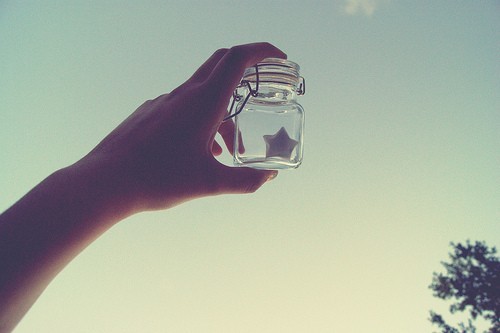 QQ空间晚安说说 无情不似多情苦,一寸还成千万(图1) QQ空间晚安说说 无情不似多情苦,一寸还成千万(图1)