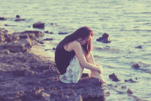 关于坚强的图片说说 (图2)