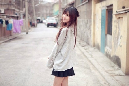 孤独的说说 尽管人群拥挤，每个人都是沉默