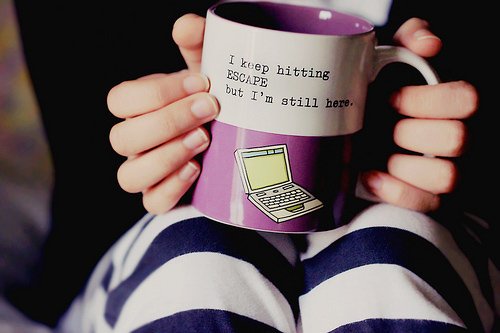 qq说说心情 爱得深，爱得早，都不如爱的