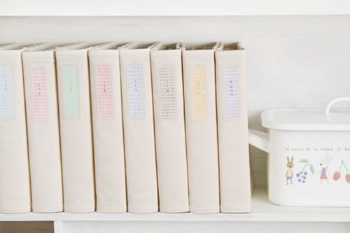 表达纠结的心情说说 回忆扼住了我的咽喉，令我(图1)