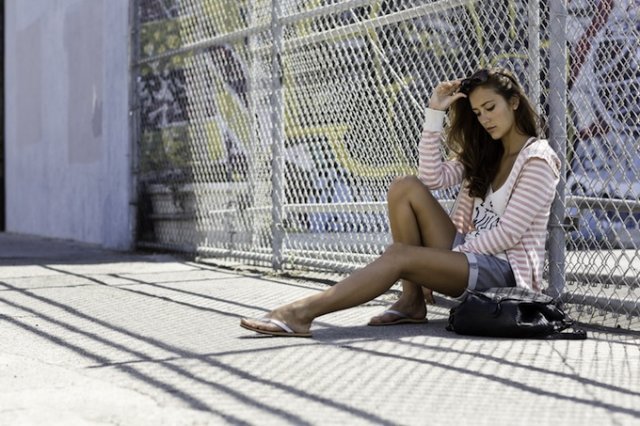 微信心情说说 找不到答案的时候，就独自出