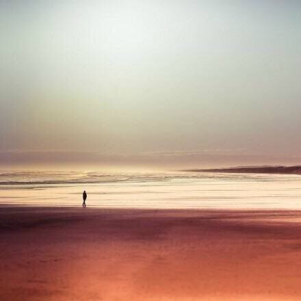 每个人都在逃，差别只是自己知不知道而已 (图1)