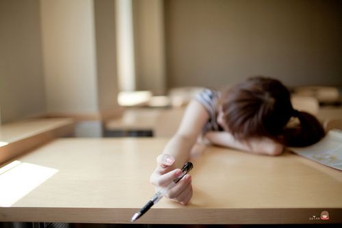 关于青春的空间说说 