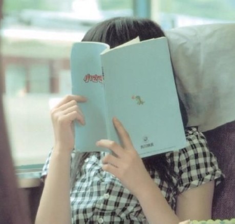 适合女生的说说大全 (图2) 适合女生的说说大全 (图2)