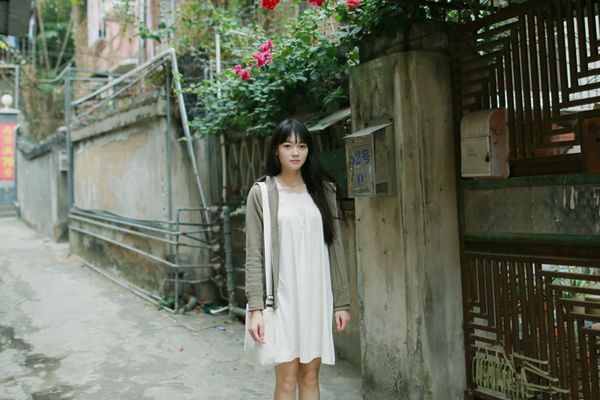 单身说说心情短语 其实所谓一个人的自由，应该(图1)