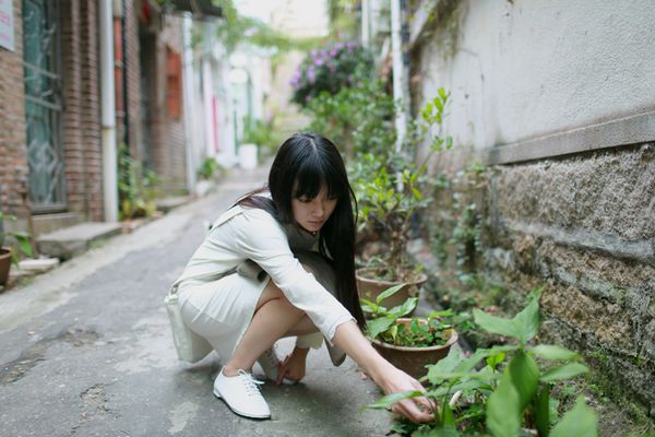 关于情感的说说 内心真正的快乐，是物质世