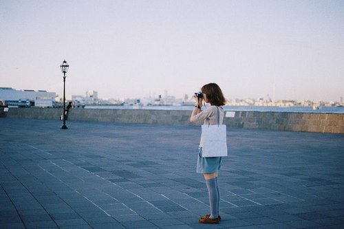qq空间个人说说 我想，终究还是累了，就让过去(图1)