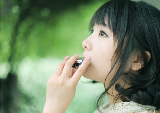 很庆幸可以走到你身边，很遗憾没能走进你心里(图1)