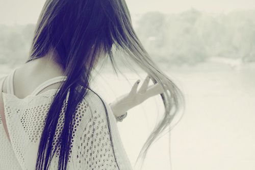 qq伤感的说说空间带图片 (图3)