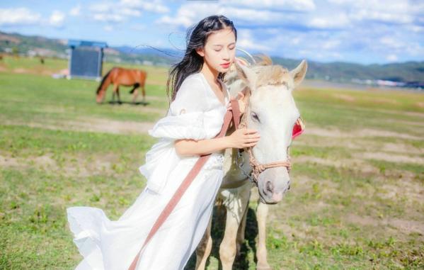 qq说说带图片女生伤感句子 (图2) qq说说带图片女生伤感句子 (图2)