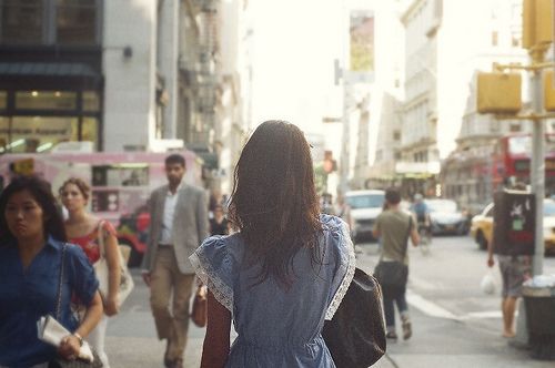 2018伤感说说带图片 开始很美,过程很累,结局很(图2) 2018伤感说说带图片 开始很美,过程很累,结局很(图2)