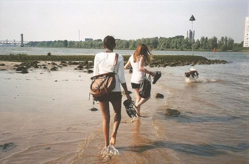 唯美很好的带图片的说说 (图1)