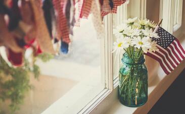 【英语名言】if i know what love is, it is because of yo(图1)