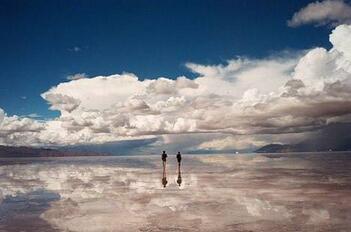 【英语名言】The darkest hour is that before the dawn(图1)