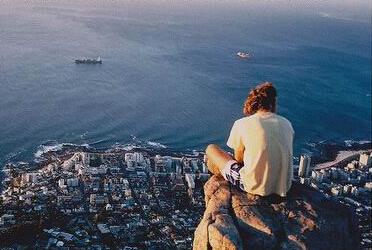 女生发的伤感说说_伤心的话(图1)